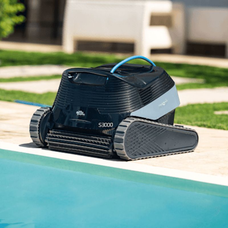 Dolphin S3000 Robotic Pool Cleaner - Image 2